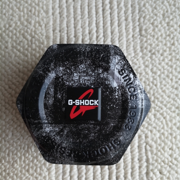 G-Shock Watch GA2200SKL - Picture 5 of 6